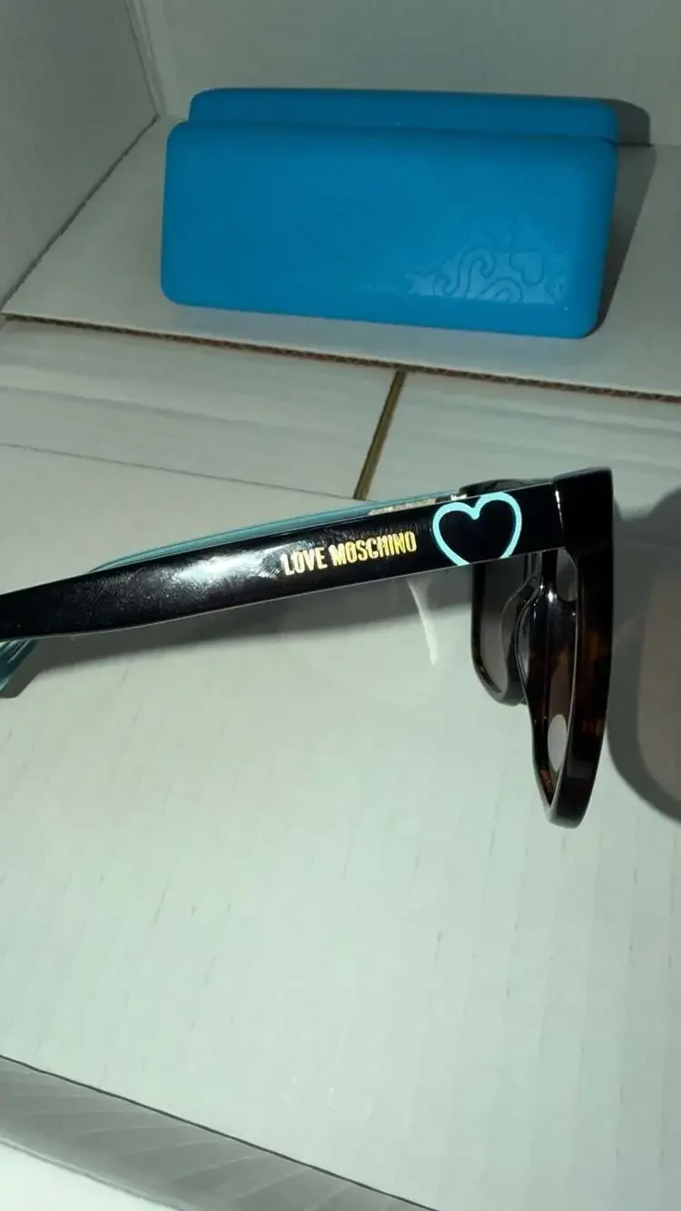 Love Moschino Women's Cat-Eye Butterfly Sunglasses with Blue Case